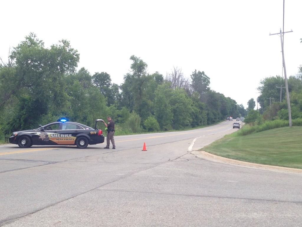 2 seriously injured after crash on Belding Rd.