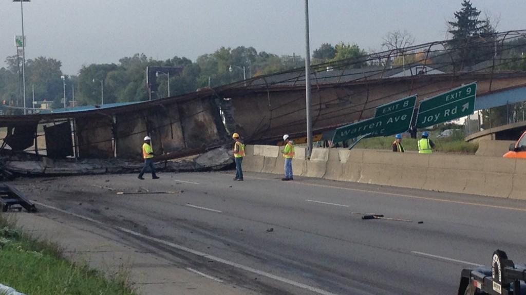 Directions To 96 Freeway Truck Driver Dead In Bridge Collapse On Detroit Freeway | Wzzm13.Com