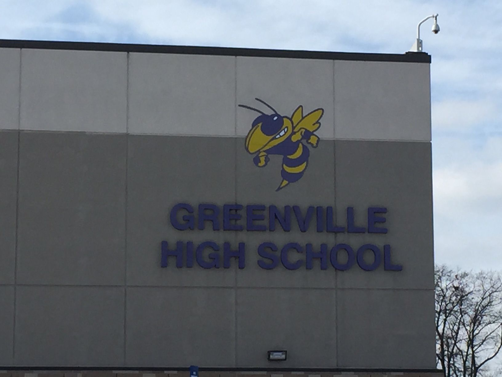 wzzm13.com | Greenville High School closed Friday for 'possible threat'
