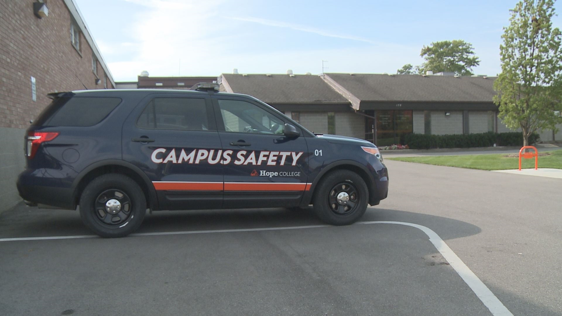 How Hope College, Grand Valley respond to sex assault cases differently |  wzzm13.com